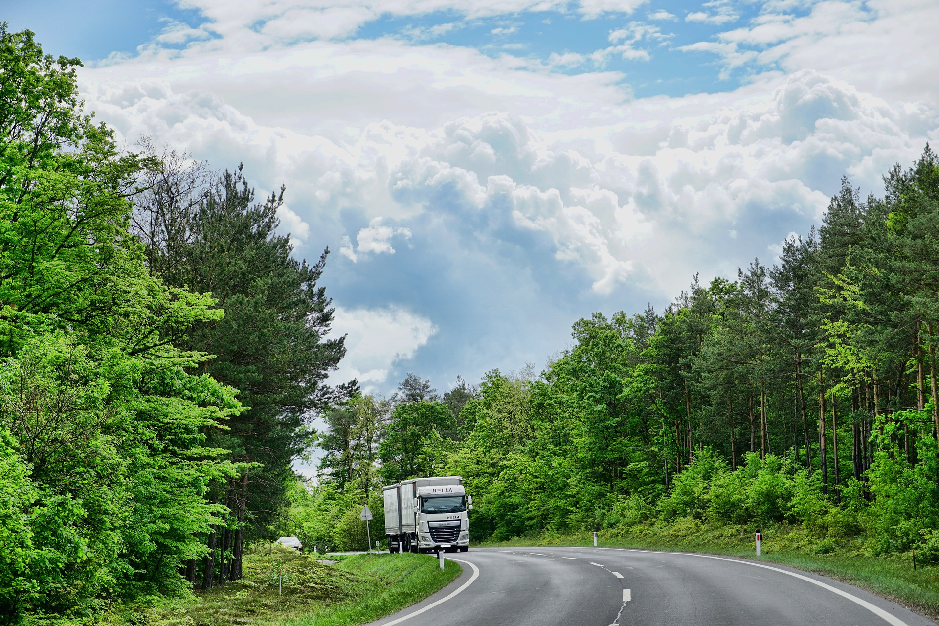 LKW im Straßenverkehr
